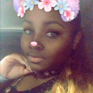 Meet your Posher, Christa